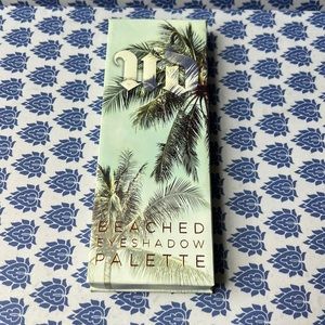 Urban Decay Beached Eyeshadow Palette